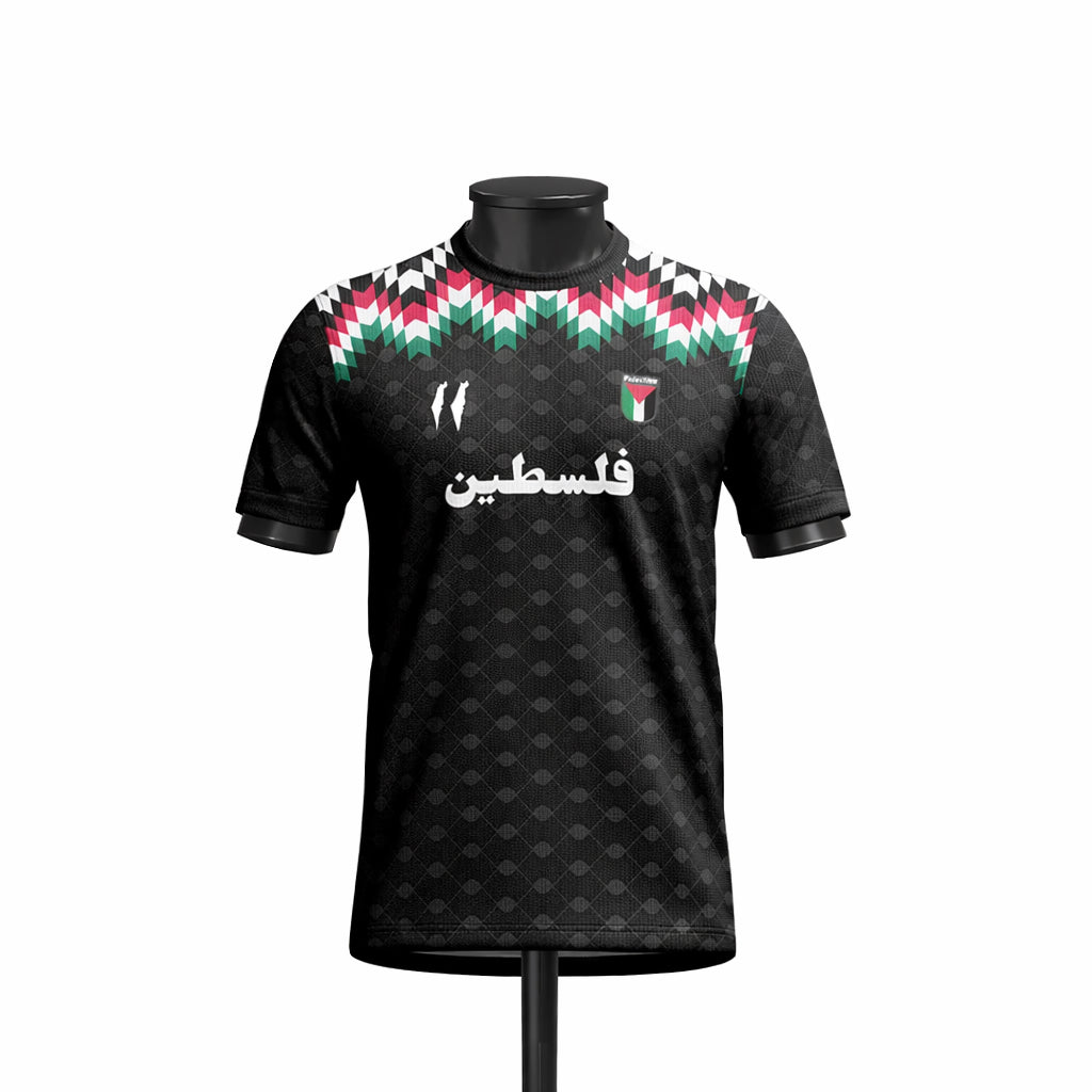 2023 24 Palestina Football Jersey Black Center Stripe Vermelho / Verde Inglês Camisa 2023 24 Palestina Football Jersey Black Center Stripe Vermelho / Verde Inglês Camisa